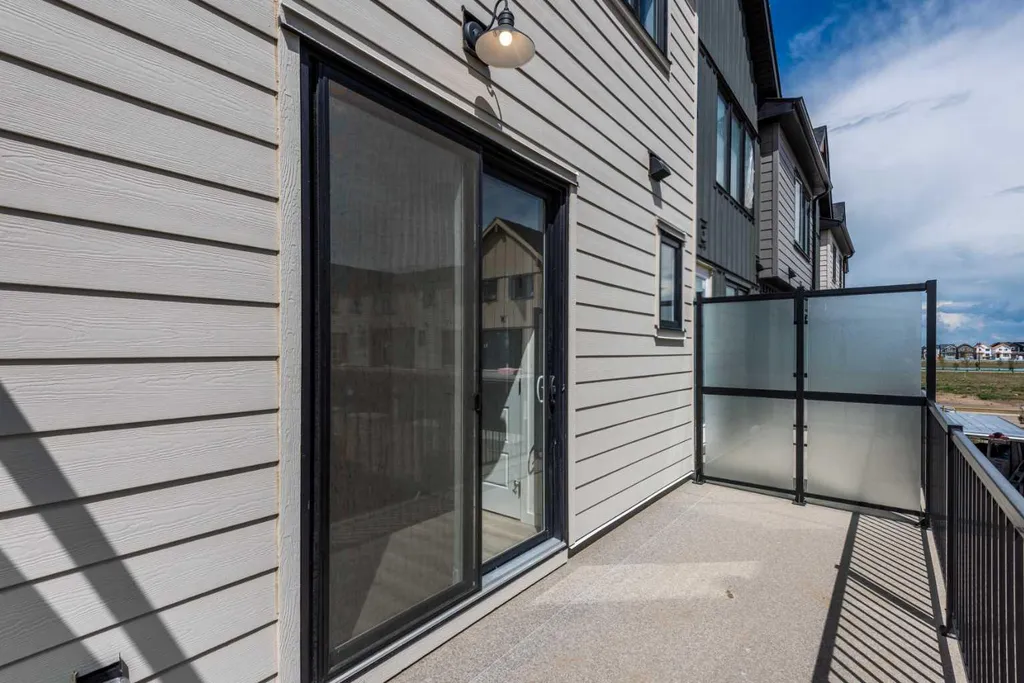 7369 Mercado Avenue SE Calgary AB T3M 4C2