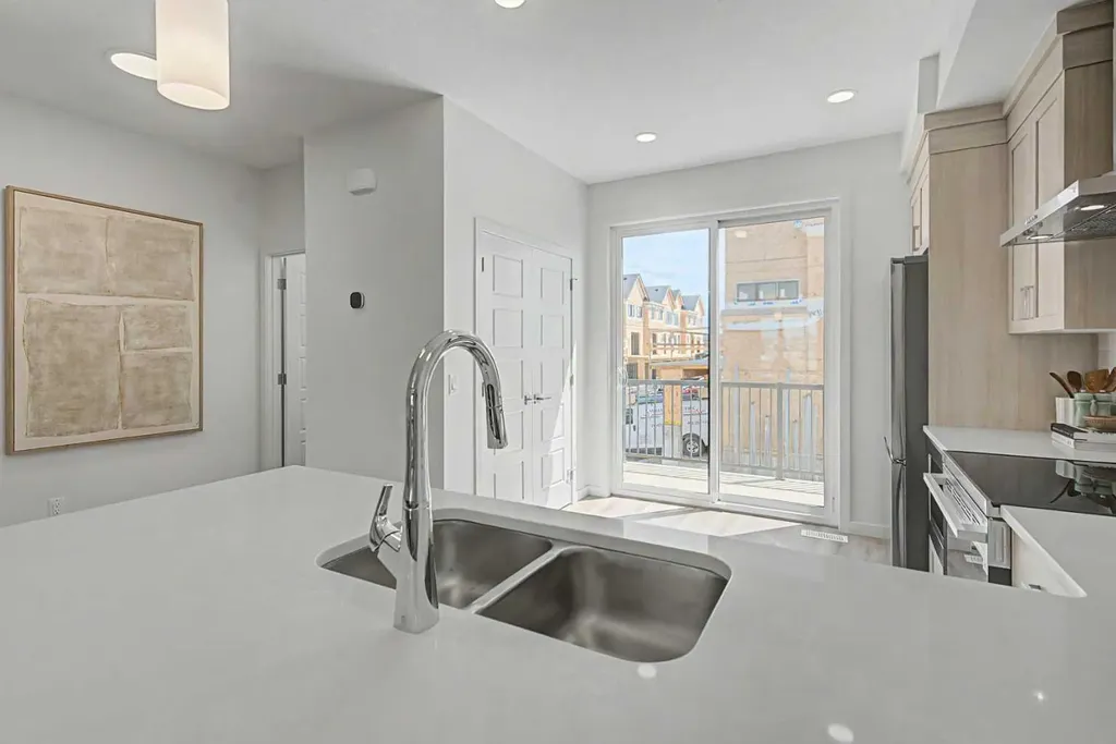 7369 Mercado Avenue SE Calgary AB T3M 4C2