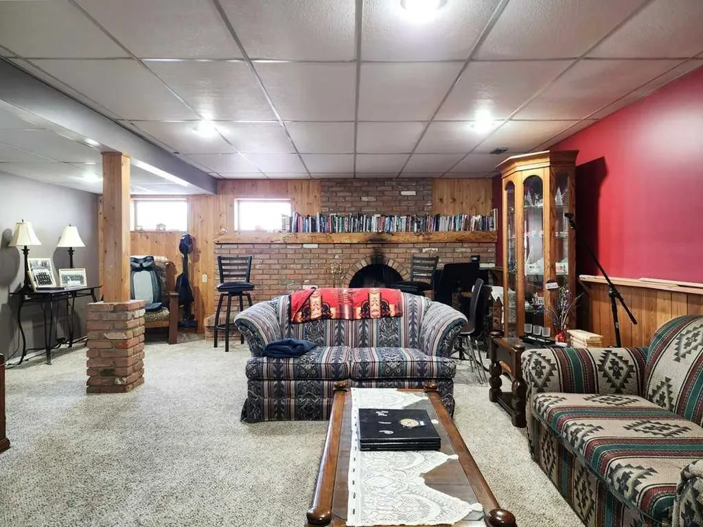 667 21st Street Fort Macleod AB T0L 0Z0