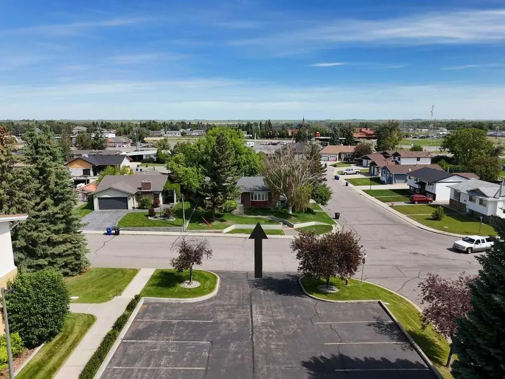 667 21st Street Fort Macleod AB T0L 0Z0