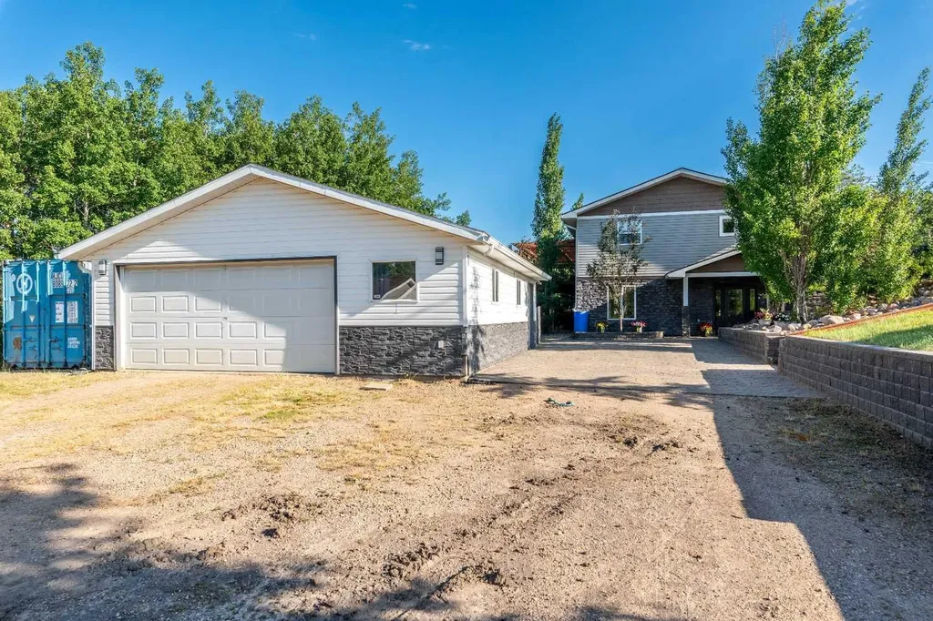 484063 Range Road 20 Rural Vermilion River County Of AB T9V 3B5