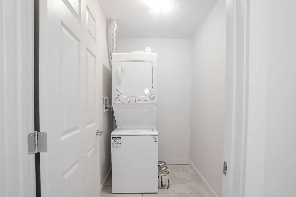 8528 Manning Avenue Fort Mcmurray AB T9H 5G2