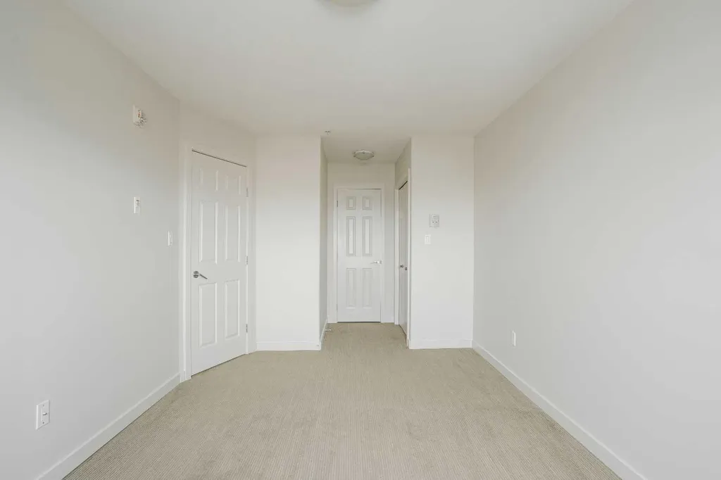 8528 Manning Avenue Fort Mcmurray AB T9H 5G2