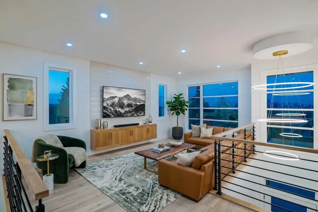1415 24 Street SW Calgary AB T3C 1H9