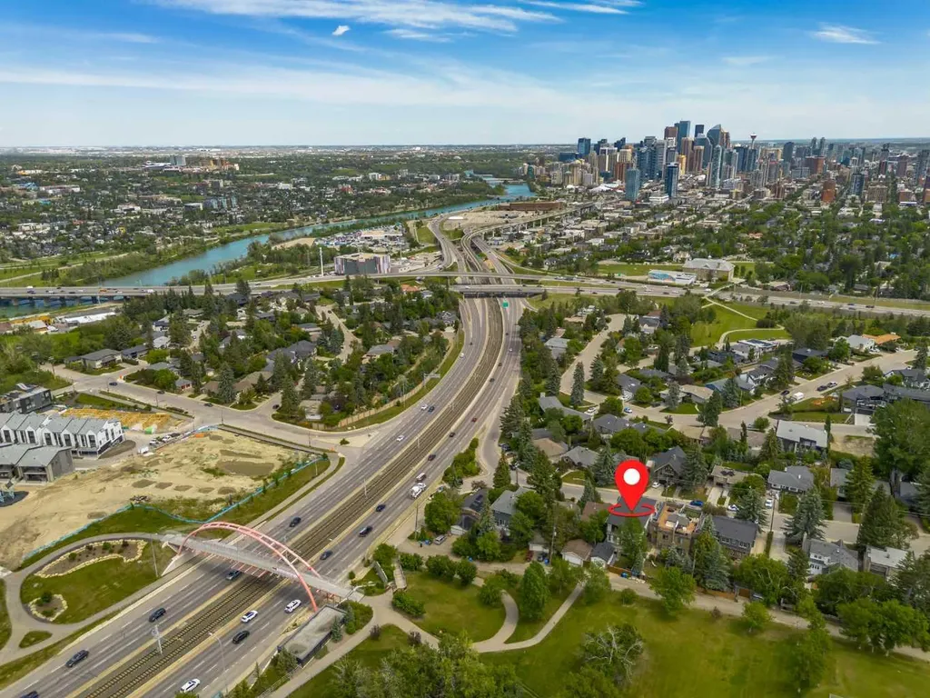 1415 24 Street SW Calgary AB T3C 1H9