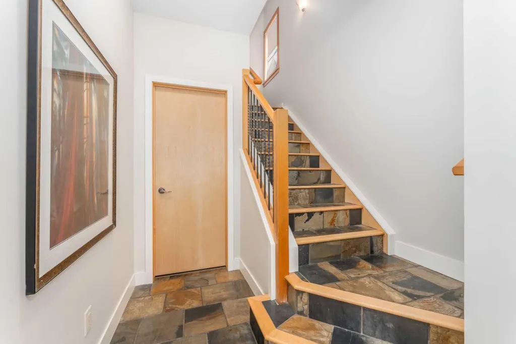300 Eagle Terrace Road Canmore AB T1W 3E5