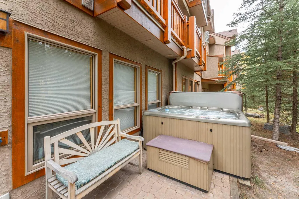 300 Eagle Terrace Road Canmore AB T1W 3E5