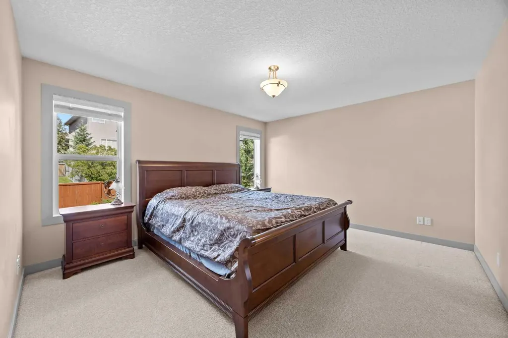 139 Tuscany Ridge Close NW Calgary AB T3L 2K6