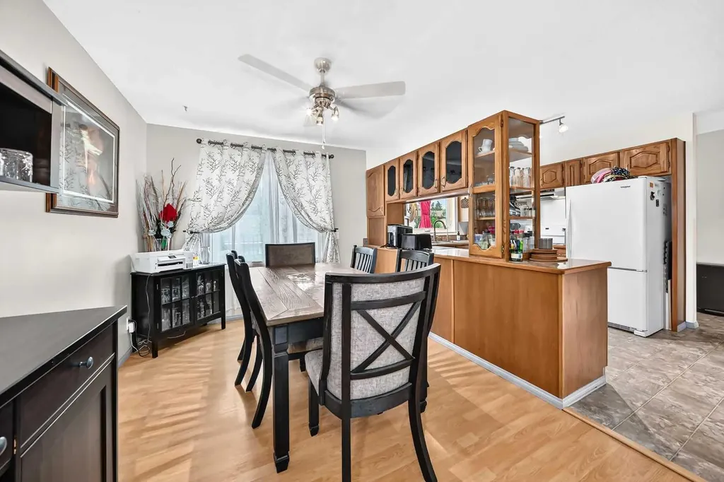 5328 38 Street Innisfail AB T4G 1E8