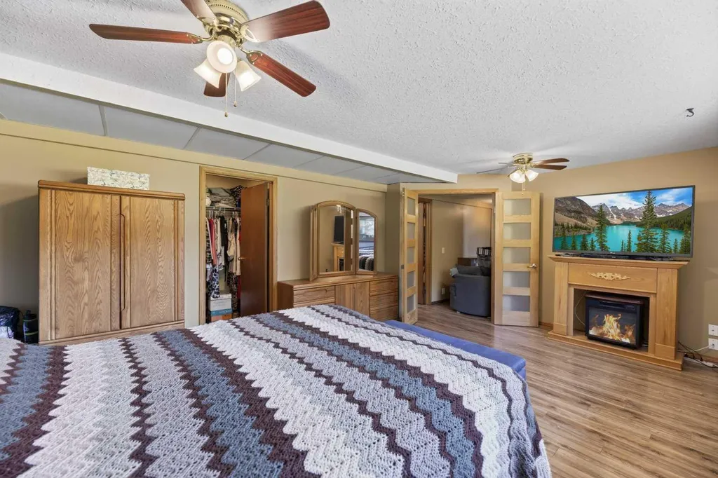 28224 Township Road 334 Rural Mountain View County AB T0M0K0