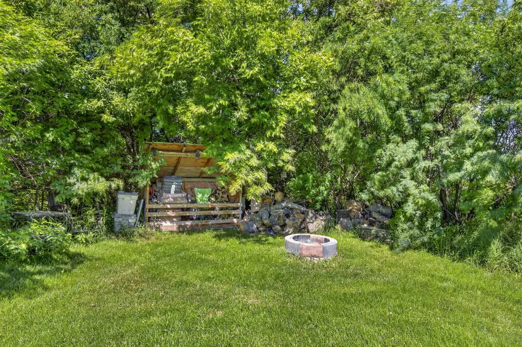 28224 Township Road 334 Rural Mountain View County AB T0M0K0