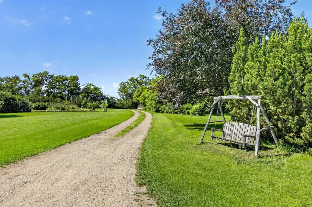 28224 Township Road 334 Rural Mountain View County AB T0M0K0