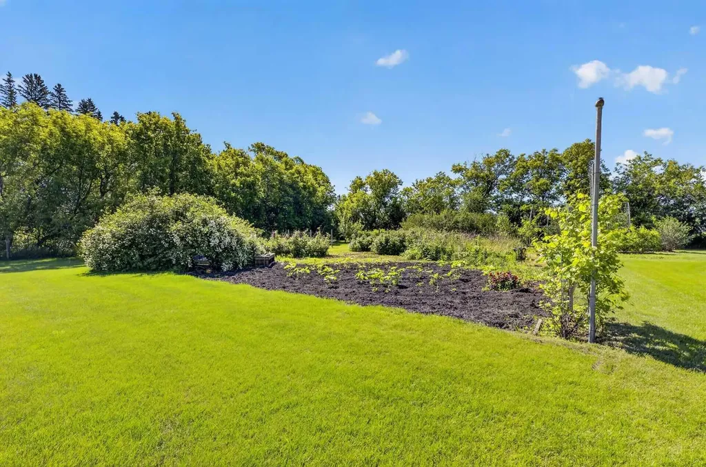28224 Township Road 334 Rural Mountain View County AB T0M0K0