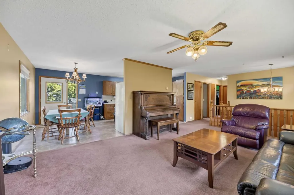 28224 Township Road 334 Rural Mountain View County AB T0M0K0