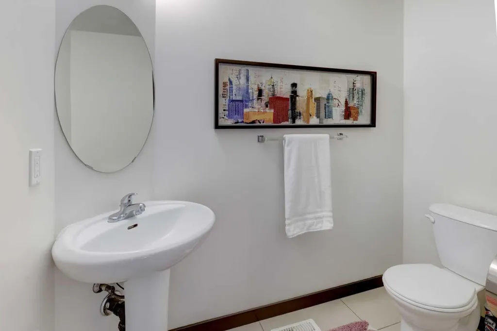 5 Covecreek Mews NE Calgary AB T3K0V8