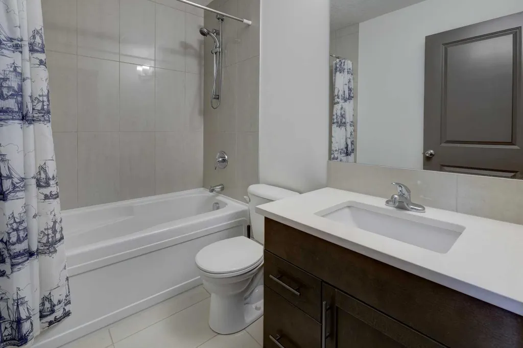 5 Covecreek Mews NE Calgary AB T3K0V8