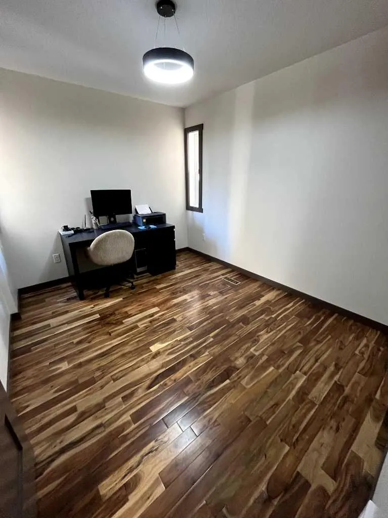 5 Covecreek Mews NE Calgary AB T3K0V8