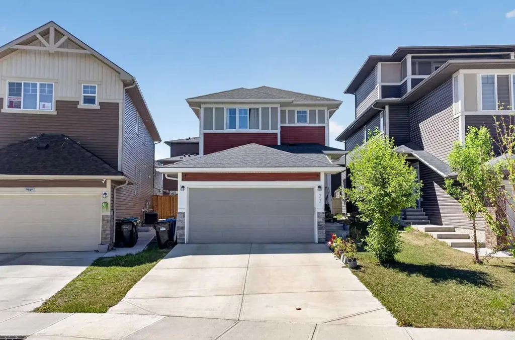 77 Saddlestone Place NE Calgary AB T3J 0Z6