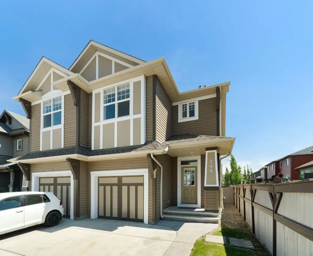 144 Auburn Meadows Place SE Calgary AB T3M 2H6