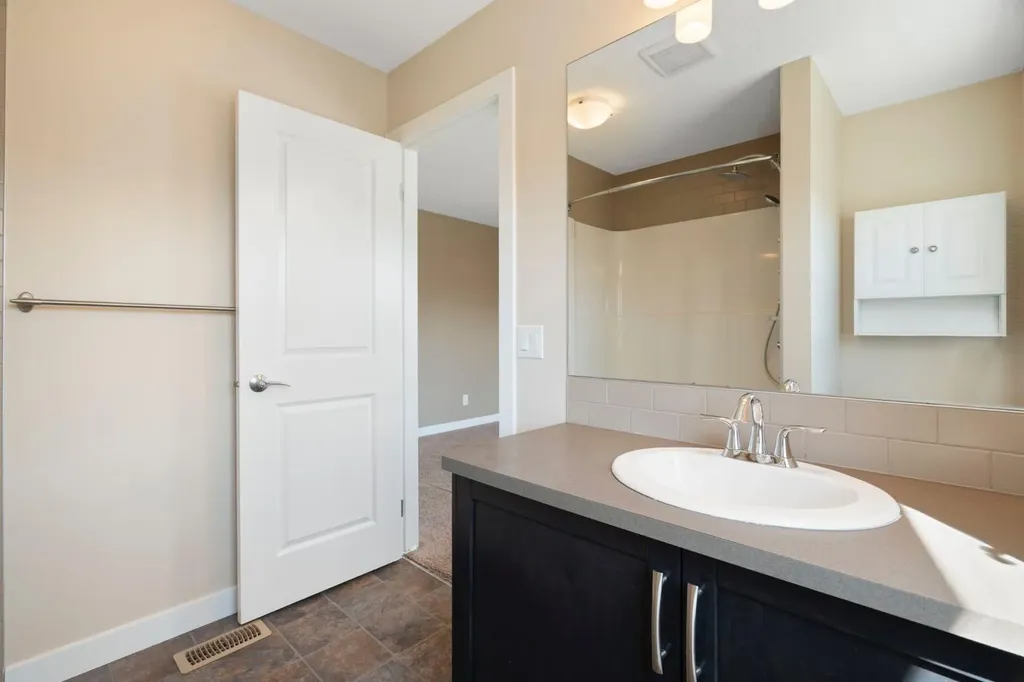 144 Auburn Meadows Place SE Calgary AB T3M 2H6