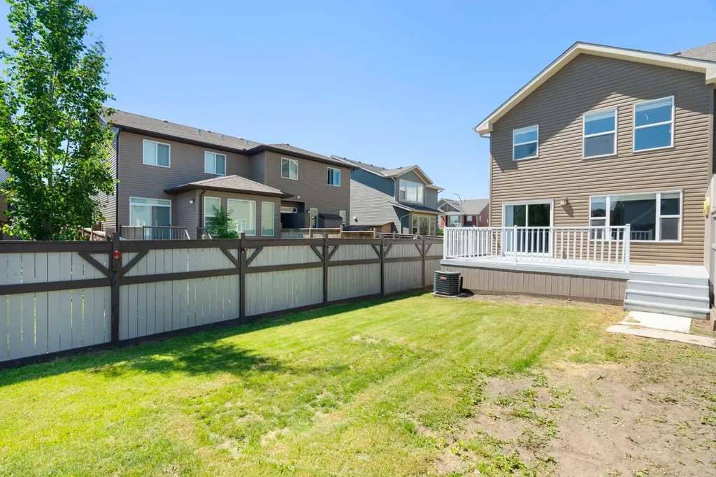 144 Auburn Meadows Place SE Calgary AB T3M 2H6