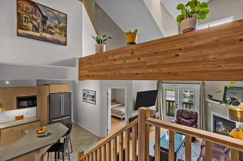 512 Bow Valley Trail Canmore AB T1W 1B6