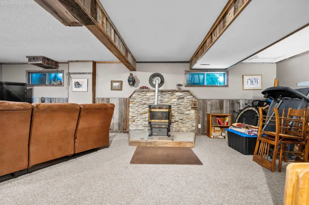 87 Manyhorses Drive Rural Rocky View County AB T3Z 1A1
