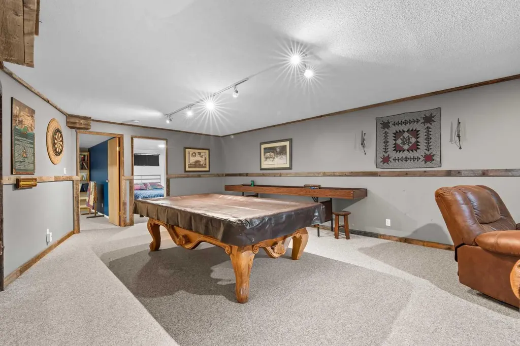87 Manyhorses Drive Rural Rocky View County AB T3Z 1A1