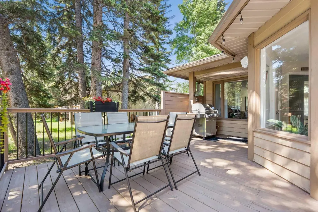 87 Manyhorses Drive Rural Rocky View County AB T3Z 1A1