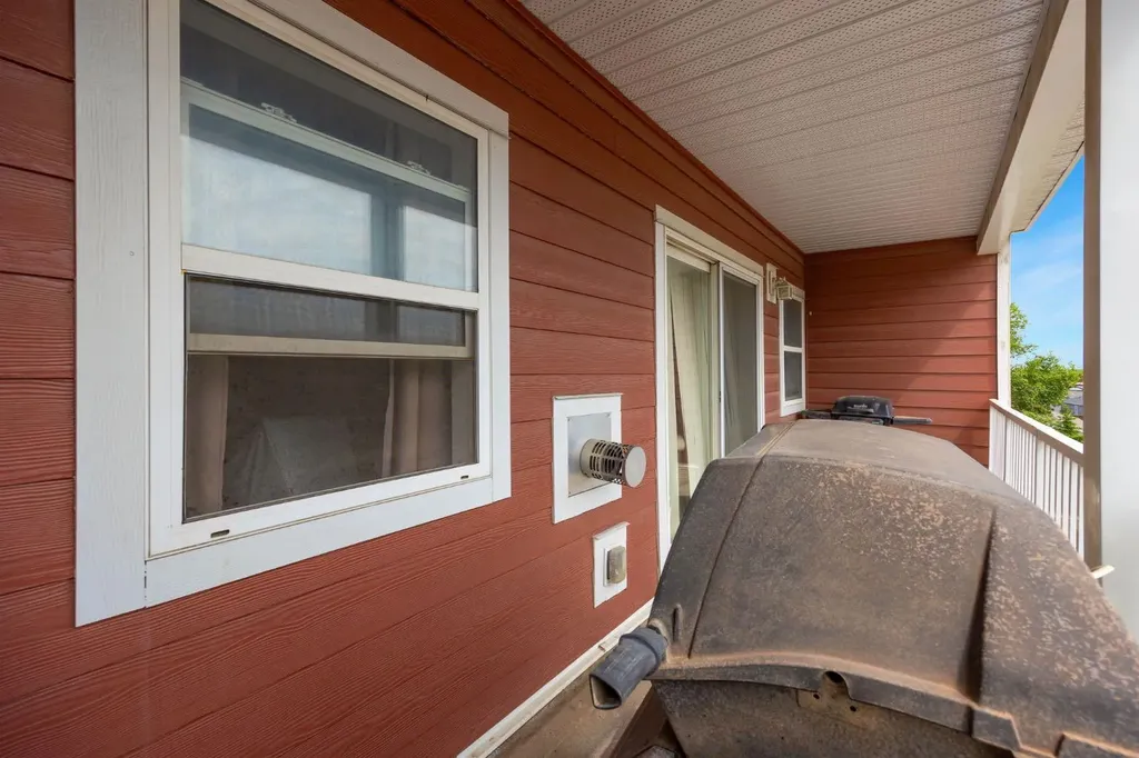 253 Gregoire Drive Fort Mcmurray AB T9H 4G7