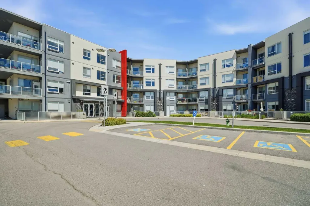 8530 8a Avenue SW Calgary AB T3H 6A7