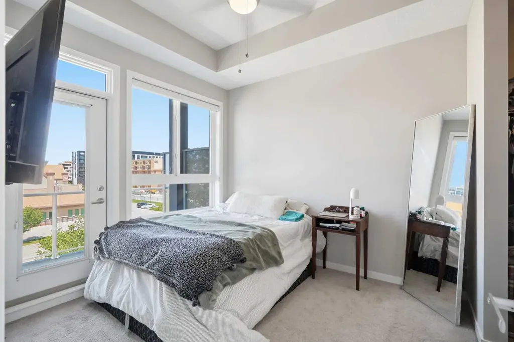 8530 8a Avenue SW Calgary AB T3H 6A7