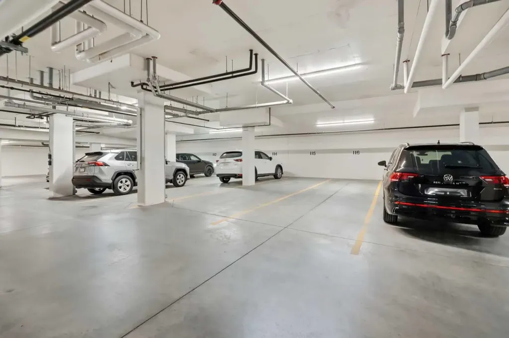 8530 8a Avenue SW Calgary AB T3H 6A7