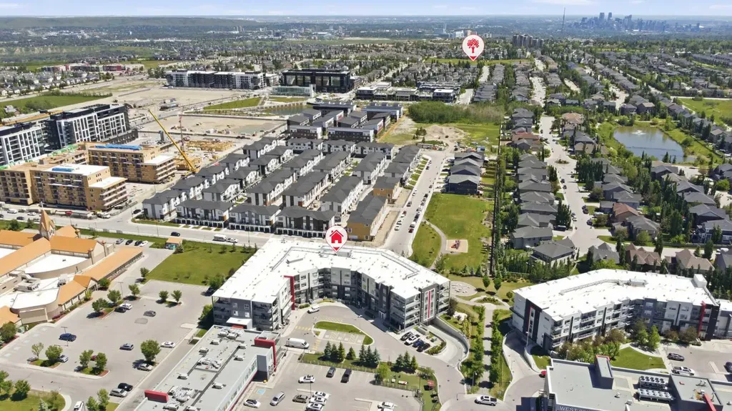 8530 8a Avenue SW Calgary AB T3H 6A7