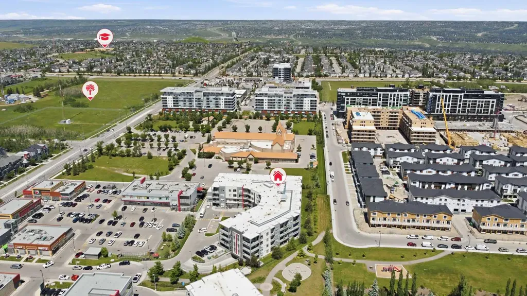 8530 8a Avenue SW Calgary AB T3H 6A7