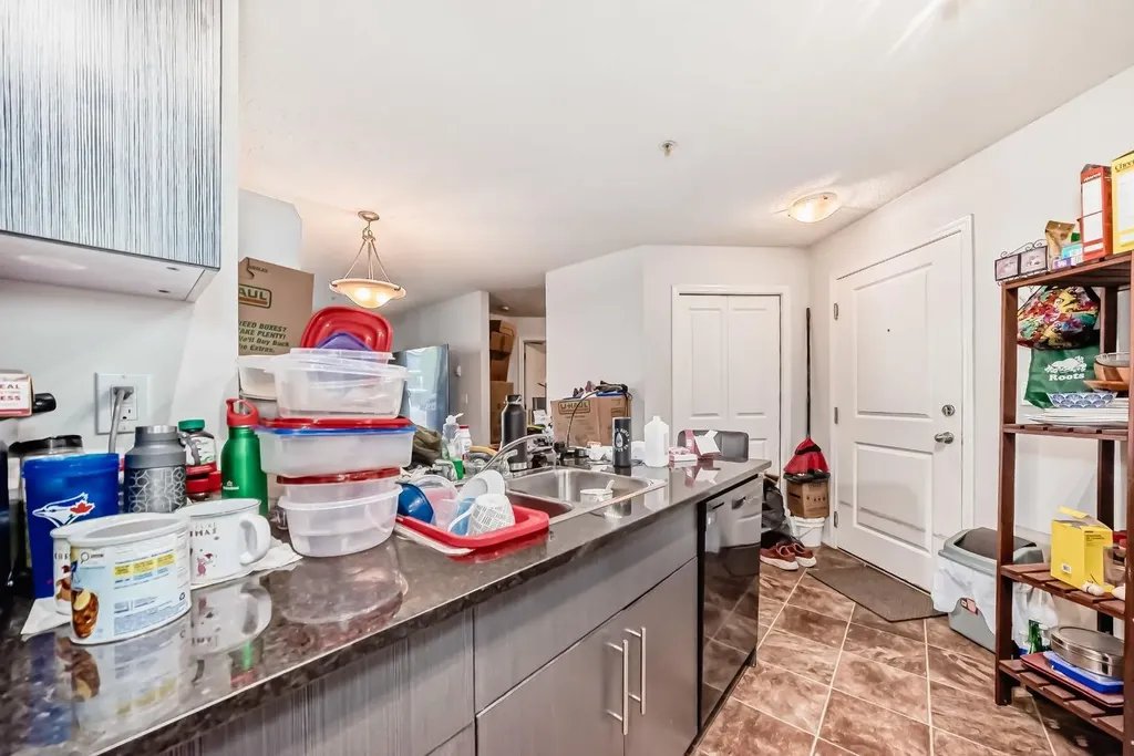 5 Saddlestone Way NE Calgary AB T3J 0S2