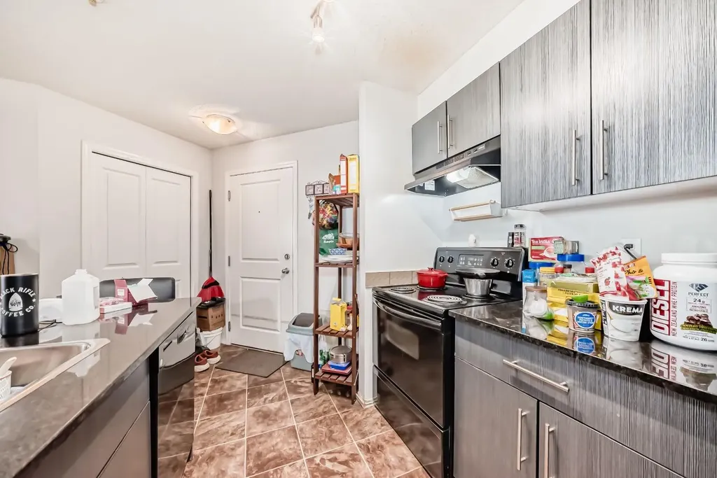 5 Saddlestone Way NE Calgary AB T3J 0S2
