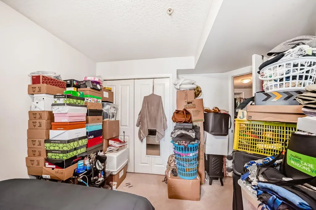 5 Saddlestone Way NE Calgary AB T3J 0S2