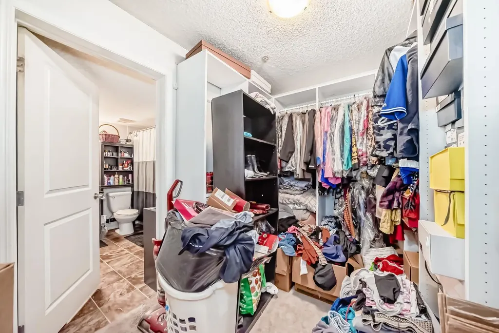 5 Saddlestone Way NE Calgary AB T3J 0S2