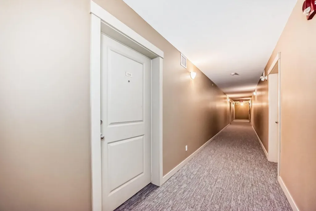 5 Saddlestone Way NE Calgary AB T3J 0S2