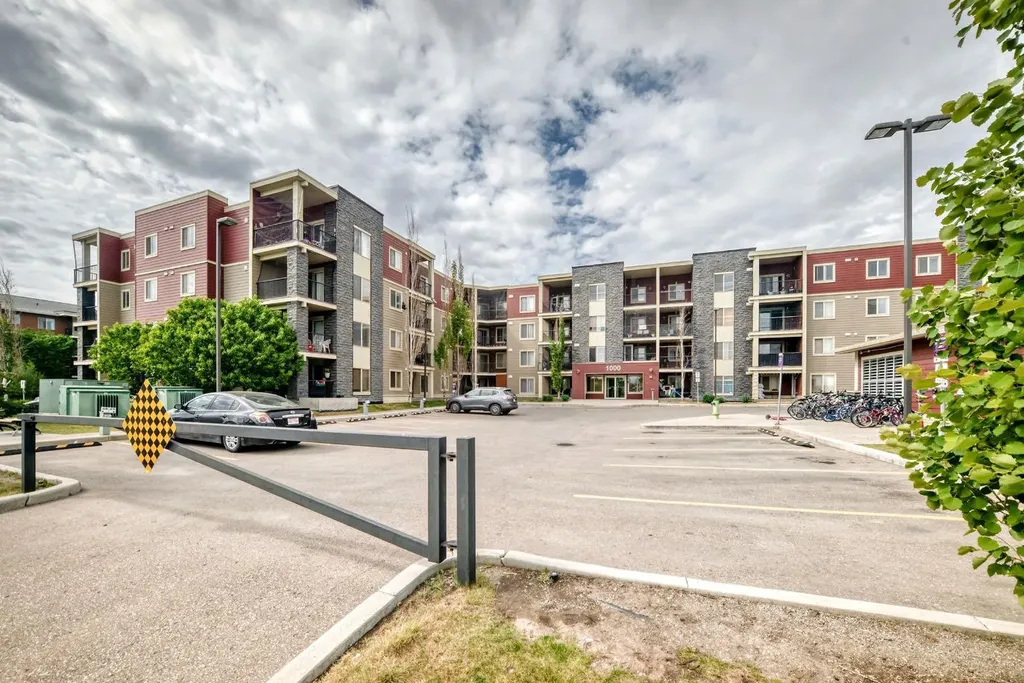 5 Saddlestone Way NE Calgary AB T3J 0S2