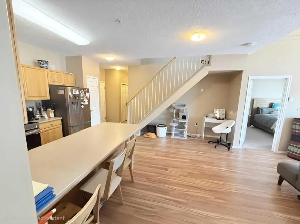 9810 94 Street Peace River AB T8S1J2