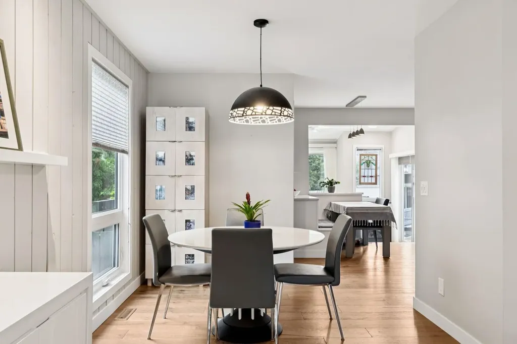 5689 Brenner Crescent NW Calgary AB T2L 1Z3