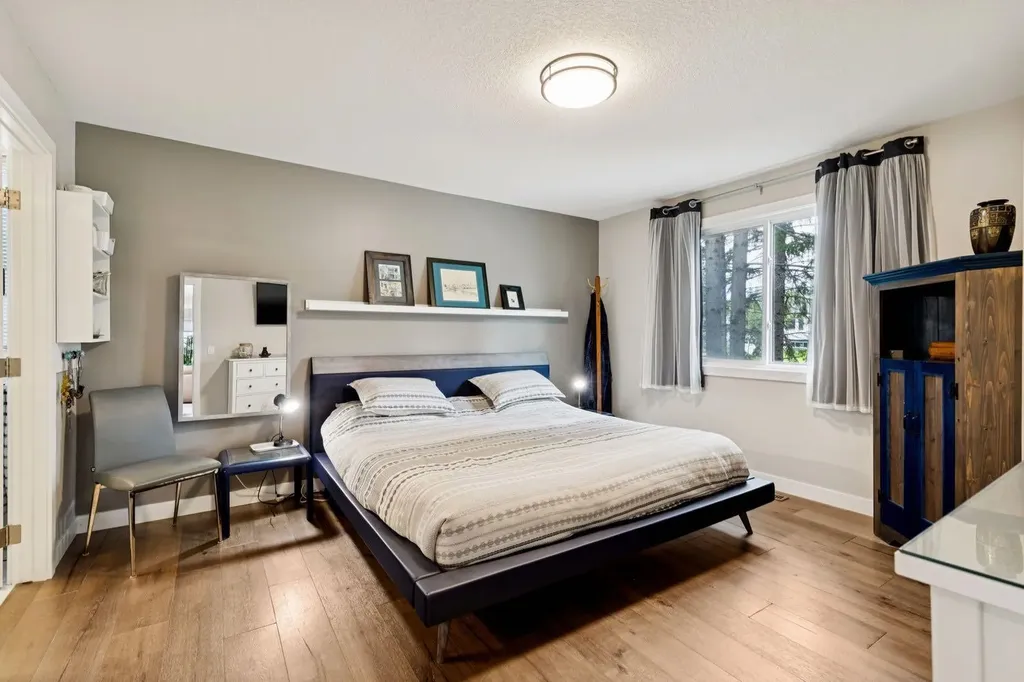 5689 Brenner Crescent NW Calgary AB T2L 1Z3