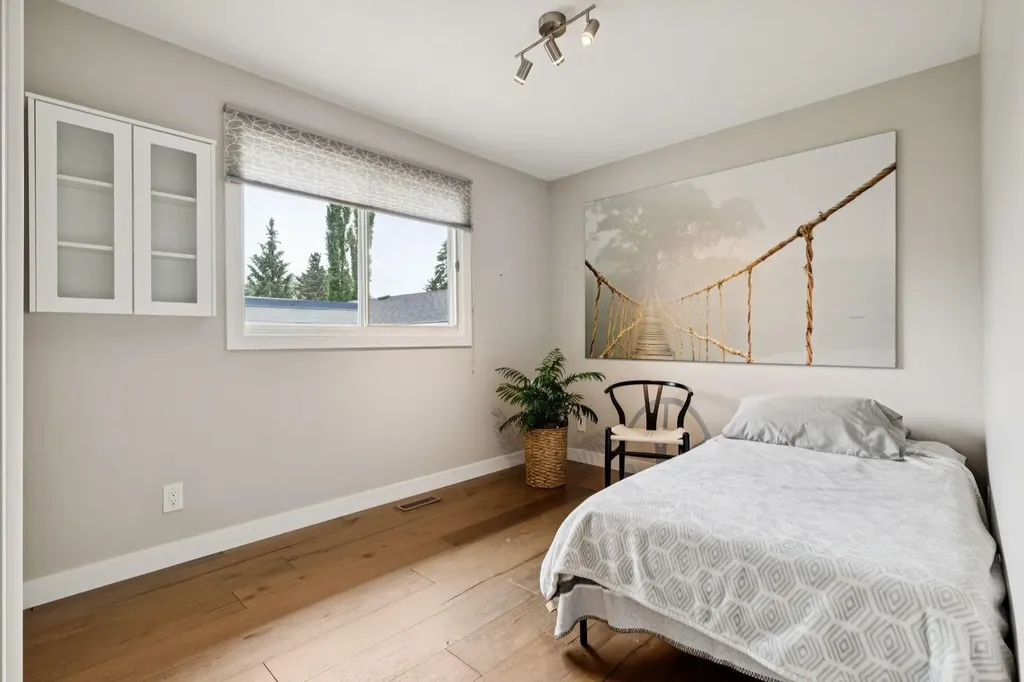 5689 Brenner Crescent NW Calgary AB T2L 1Z3