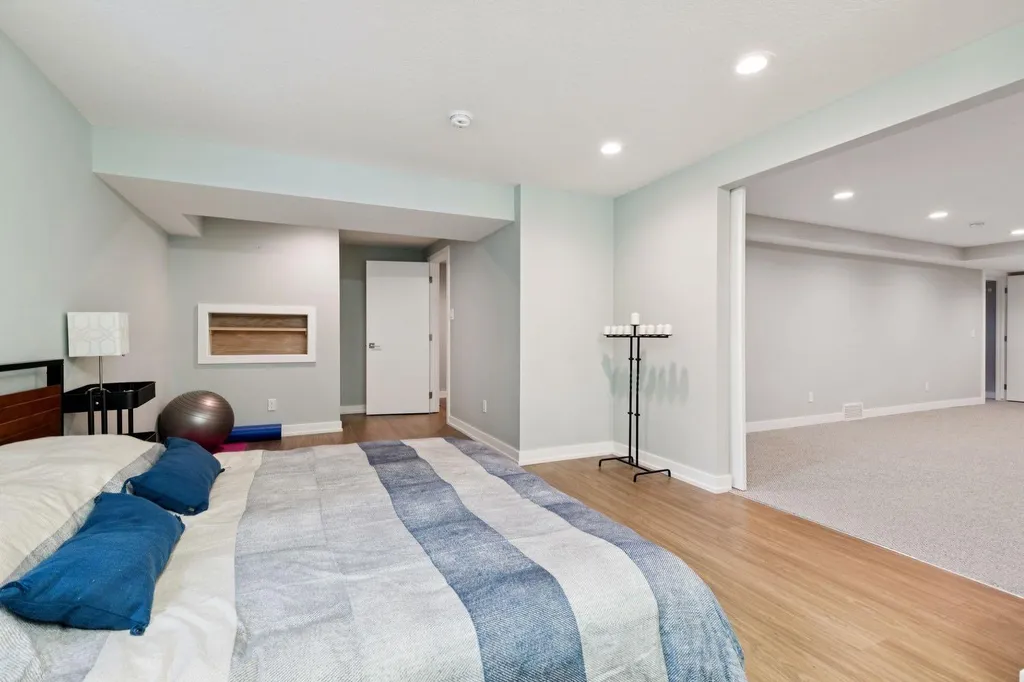 5689 Brenner Crescent NW Calgary AB T2L 1Z3