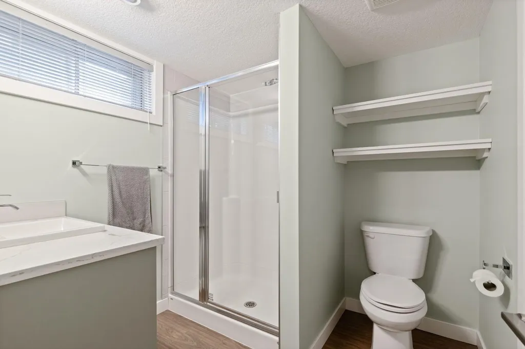 5689 Brenner Crescent NW Calgary AB T2L 1Z3