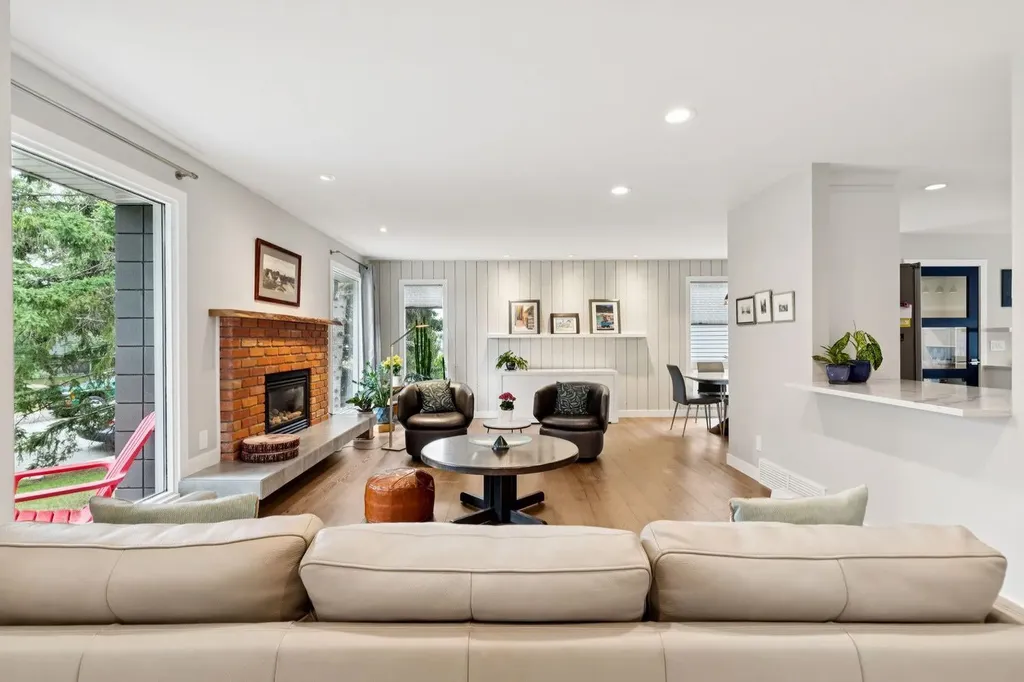 5689 Brenner Crescent NW Calgary AB T2L 1Z3