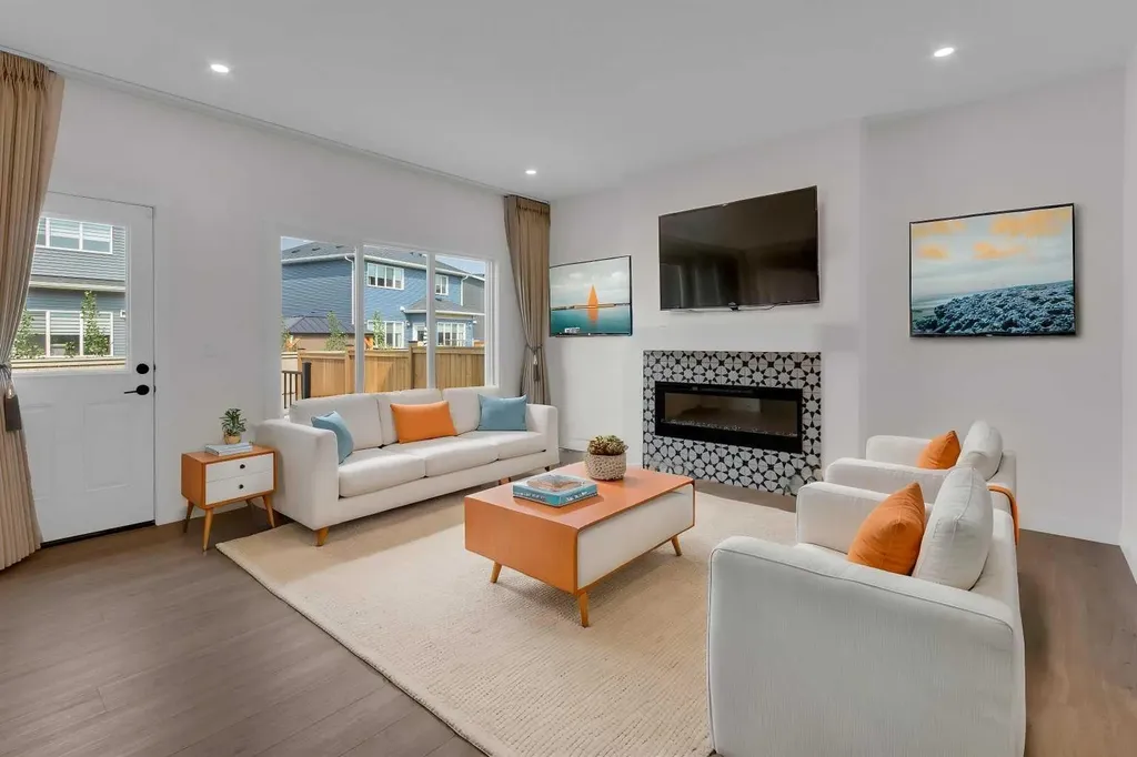 541 Baywater Manor SW Airdrie AB T4B 0A7