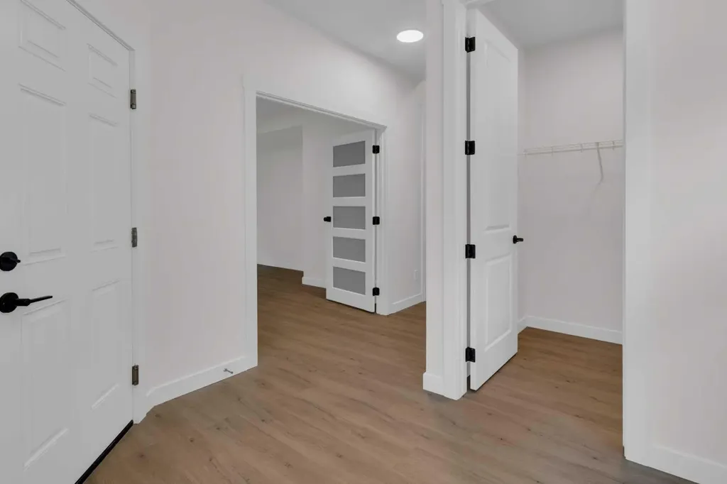 541 Baywater Manor SW Airdrie AB T4B 0A7